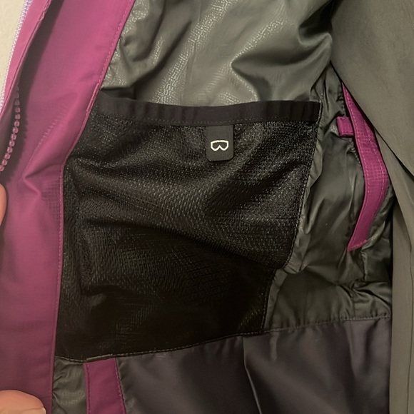 3-in-1 Columbia Omni-tech Jacket - Picture 4 of 11